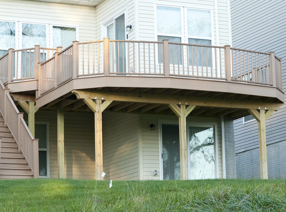Deck with glass railing